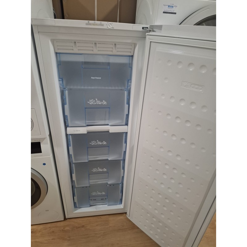 Refurbished - Beko FNE 19930 diepvriezer
