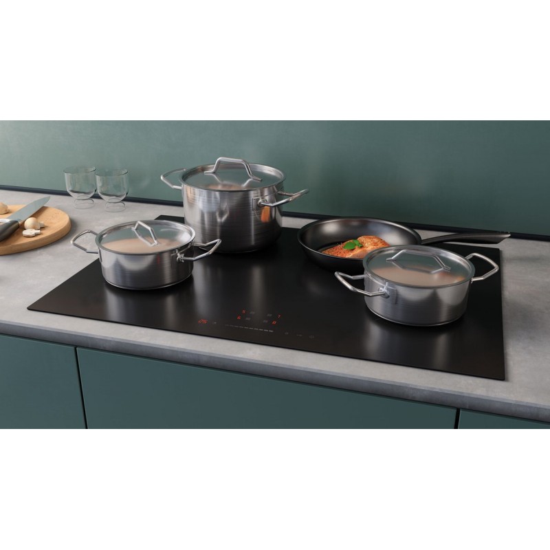 ETNA KI377ZT - Inductiekookplaat (77 cm) - 4 kookzones - Sliderbediening - Keramisch glas - Kinderslot - Panherkenning - 4 Timers