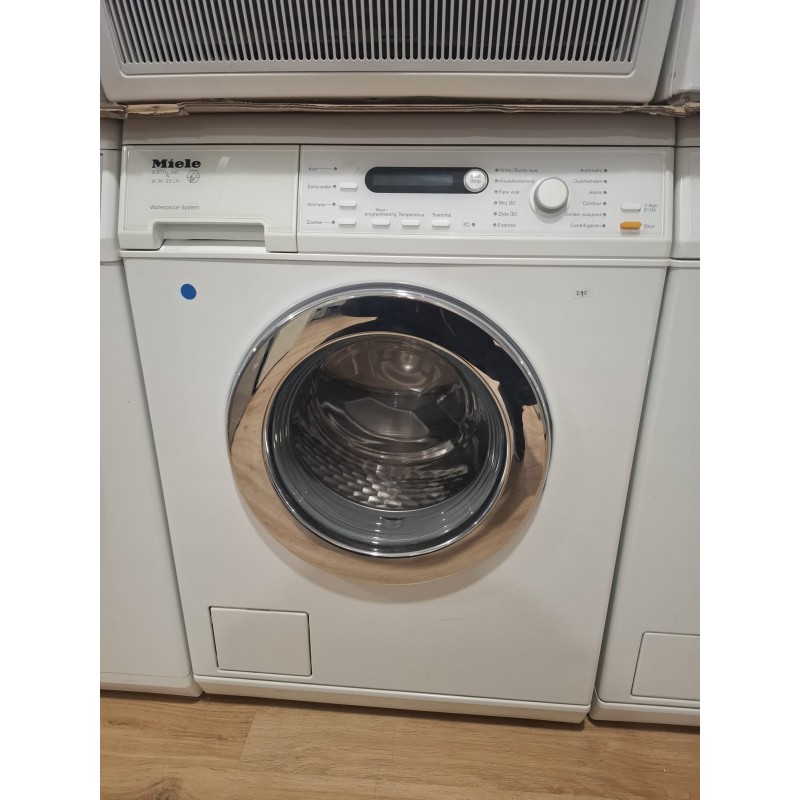 Refurbished - Miele W 36-23 CH Softtronic Wasmachine - 1600  toeren - 12 programma's 