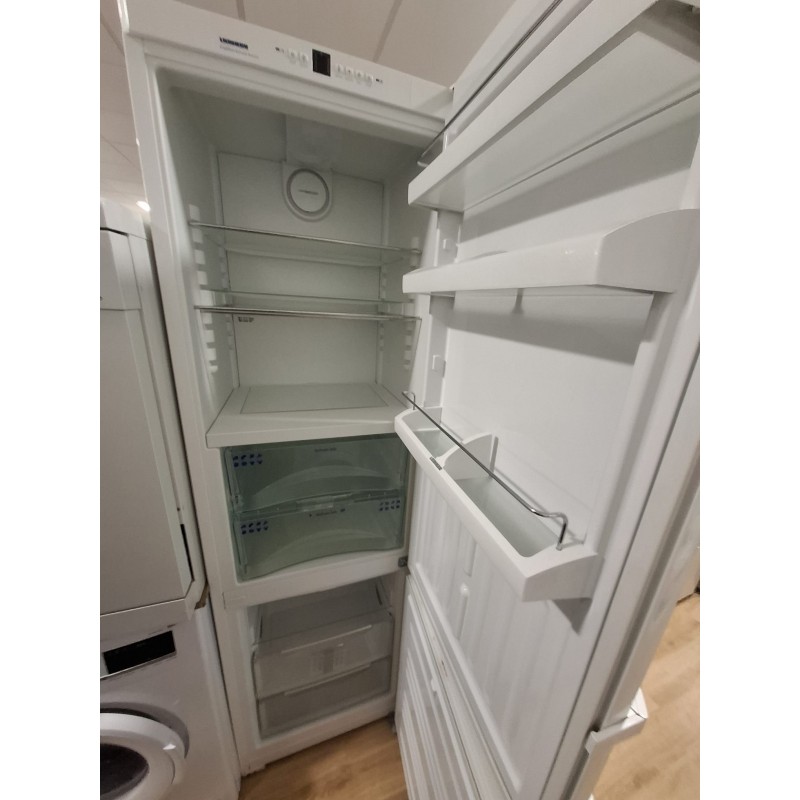 Refurbished - Liebherr CBN 3913 Comfort BioFresh NoFrost koel-vriescombinatie Vrijstaand 335 l Wit