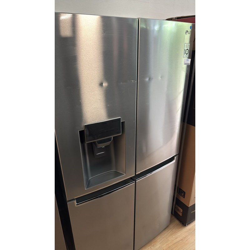 SCHADEMODEL - LG GMJ945NS9F Amerikaanse koelkast met DoorCooling+™ - 638L inhoud - Door-in-Door™ - Water- en ijsdispenser met UVnano™ - Total No Frost - Inverter Linear Compressor