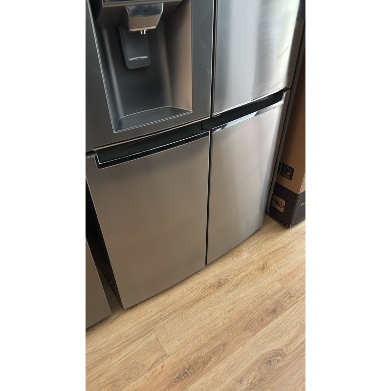 SCHADEMODEL - LG GMJ945NS9F Amerikaanse koelkast met DoorCooling+™ - 638L inhoud - Door-in-Door™ - Water- en ijsdispenser met UVnano™ - Total No Frost - Inverter Linear Compressor