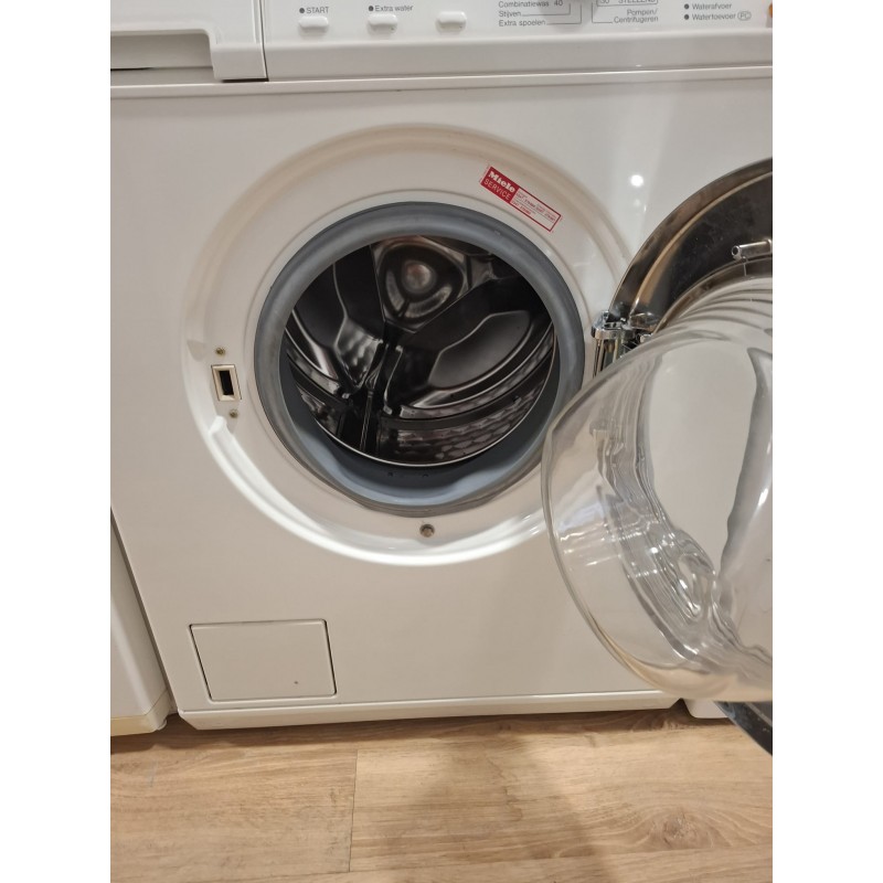Refurbished - Miele W405sb Wasmachine 5kg 1200t